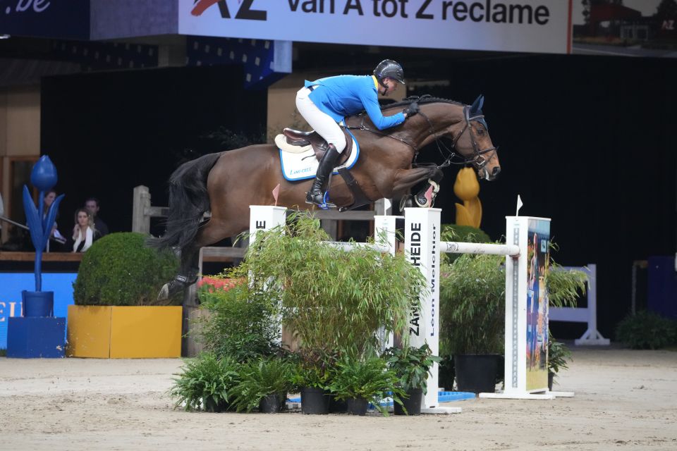 Christian Ahlmann and D'Aganix 2000 Z win the Open Sires of the World!